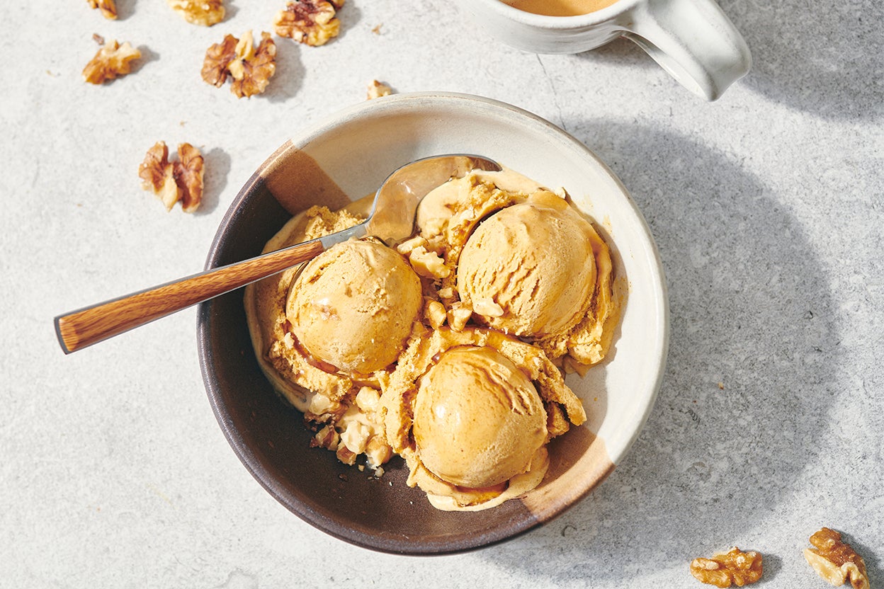 Pumpkin Ice Cream: A Delicious Treat for Any Season